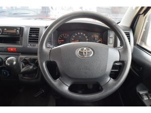 Toyota Hiace 3.0 ตัวเตี้ย (ปี 2014) D4D Van MT รูปที่ 3